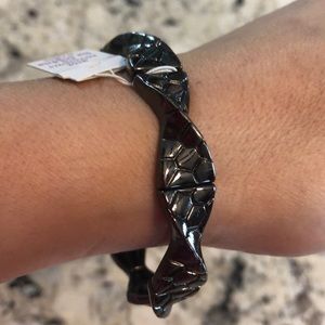 Lia Sophia stretch bracelet-NWT